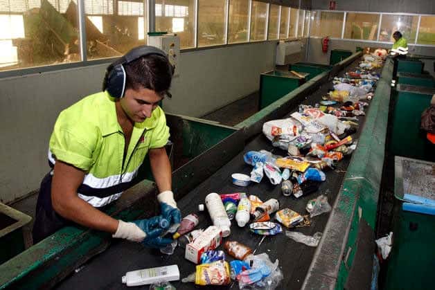 San Cayetano trabaja en concientizar sobre el reciclado