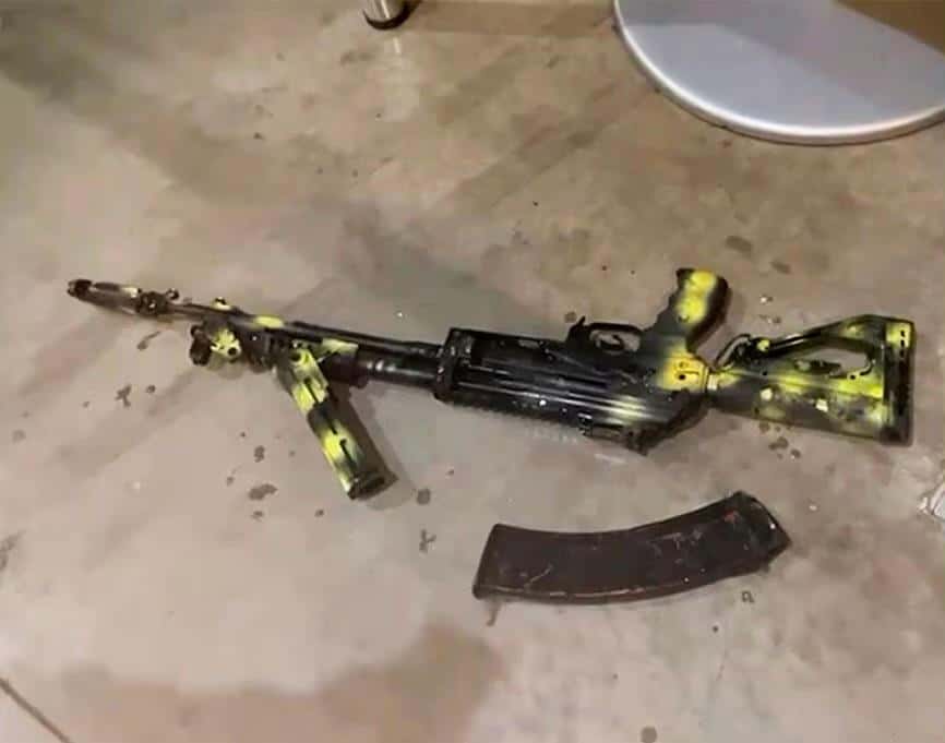 Una de las armas utilizadas por los atacantes.