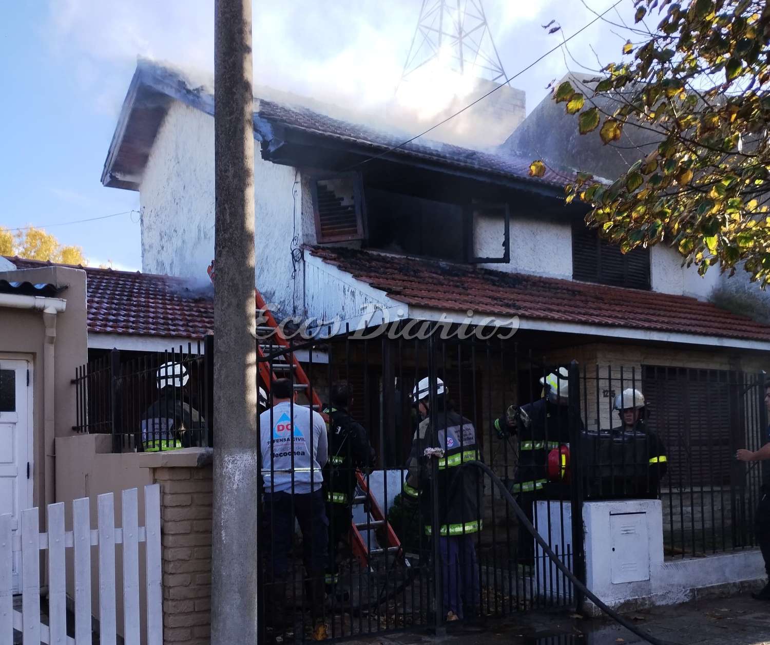 El fuego provocó daños en vivienda de calle 67