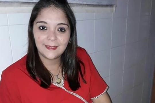 Hallan asesinada a una joven enfermera en San Nicolás