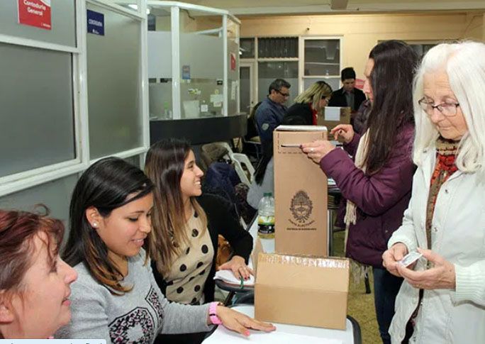 El armado de las listas empieza a ocupar a los espacios políticos