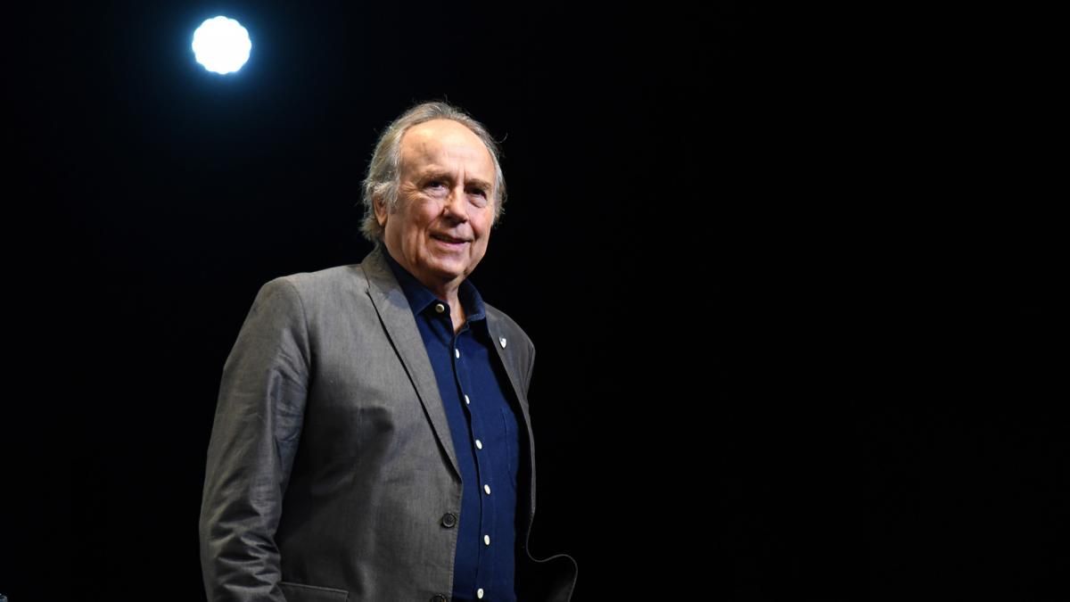 «Vengo a despedirme de los escenarios, no de la gente, ni del país y los amigos»