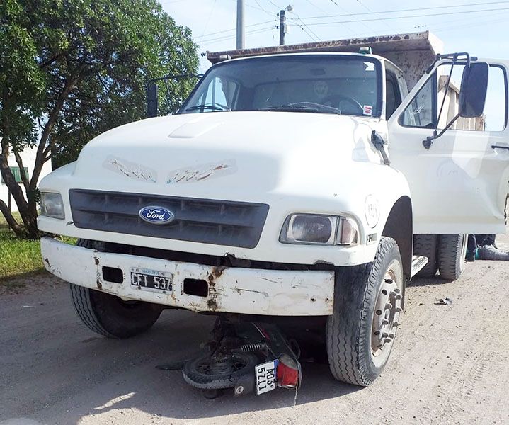 Motociclista en grave estado tras un accidente