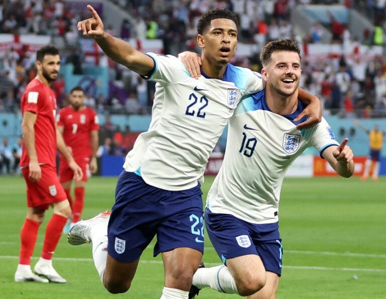 Inglaterra goleó a Irán y mostró su chapa de candidato