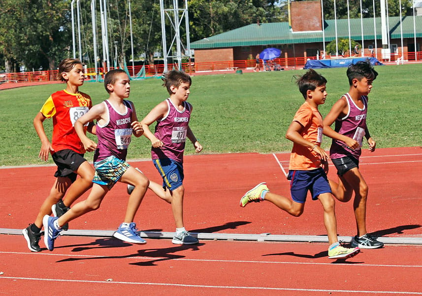 La Escuela de Atletismo volvió a ser protagonista en Mar del Plata