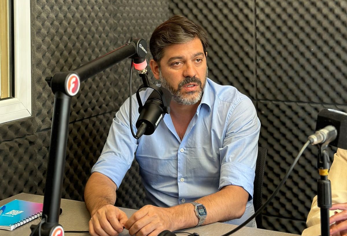 En Ecos Radio. El ministro de Gobierno, Carlos Bianco, también pasó por el programa “¿Lo dije o lo pensé?