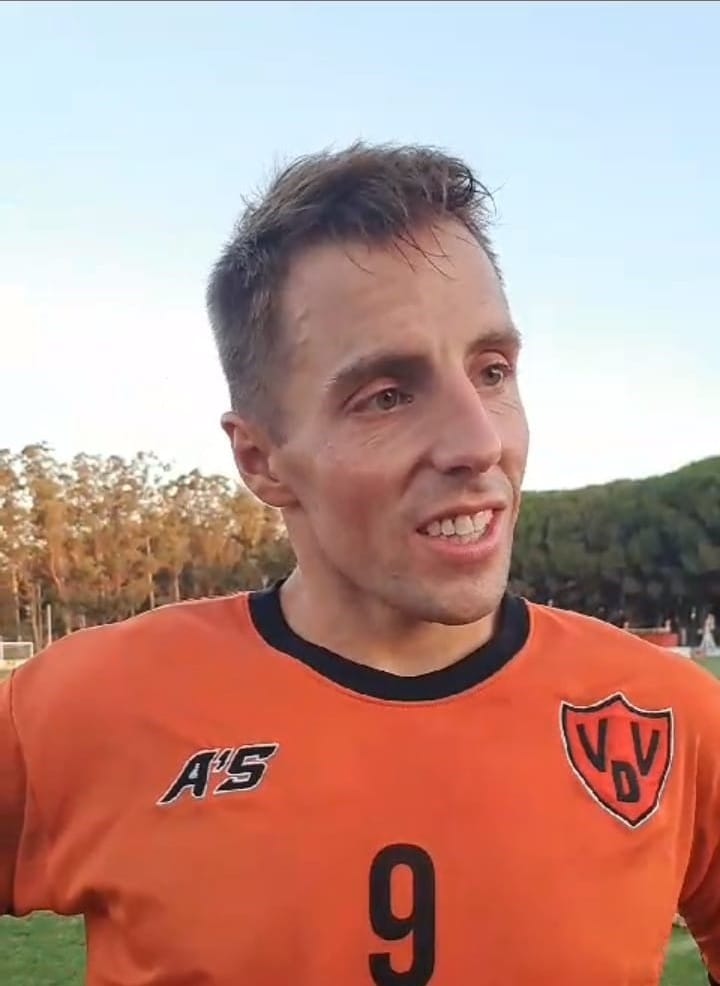 Fernando Montes el goleador de Villa Díaz Vélez