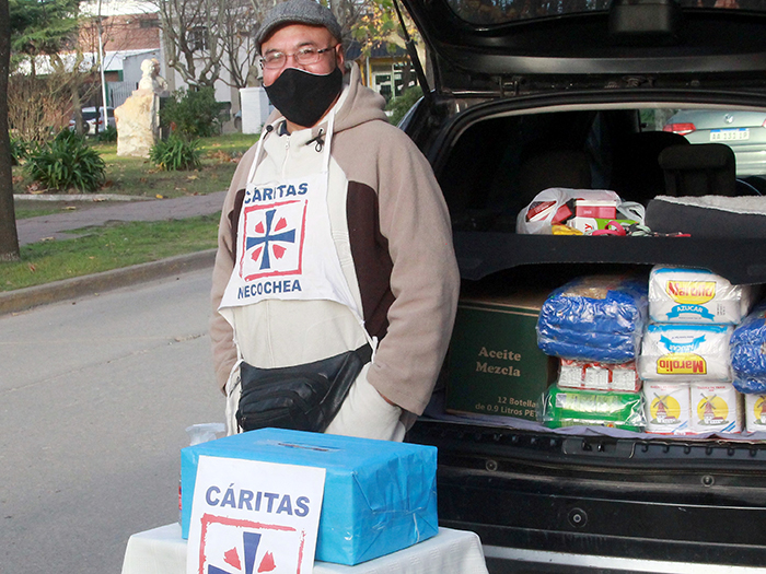 Alcancías para colaborar con la colecta de Cáritas