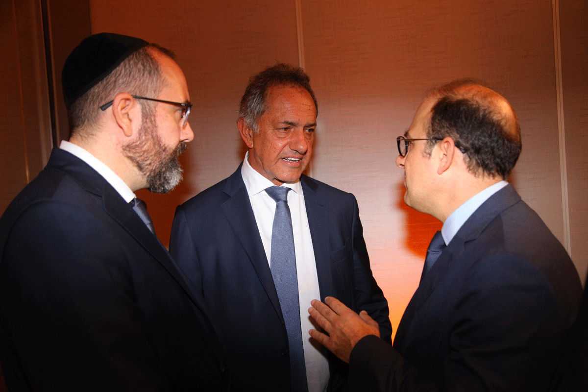 Reunidos