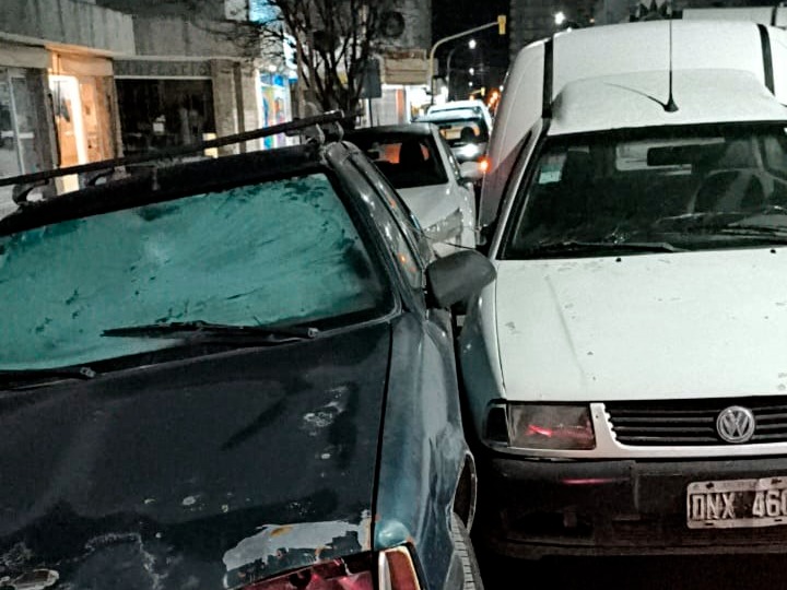 Conductor alcoholizado chocó un auto estacionado en el centro – Ecos ...